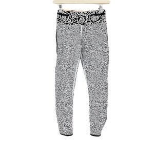 Lululemon Real Quick Tight Mosaic Print Size 4